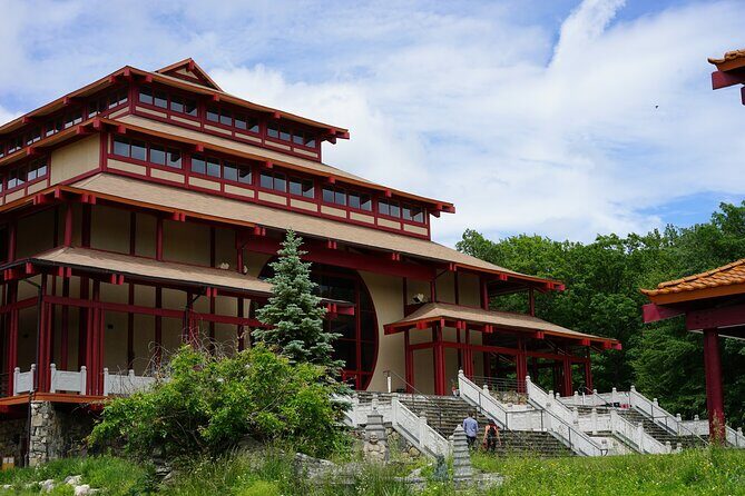 Chuang Yen & Woodbury 1-Day Tour from NYC | Kids 50% Off - The Shopping Spree at Woodbury Common