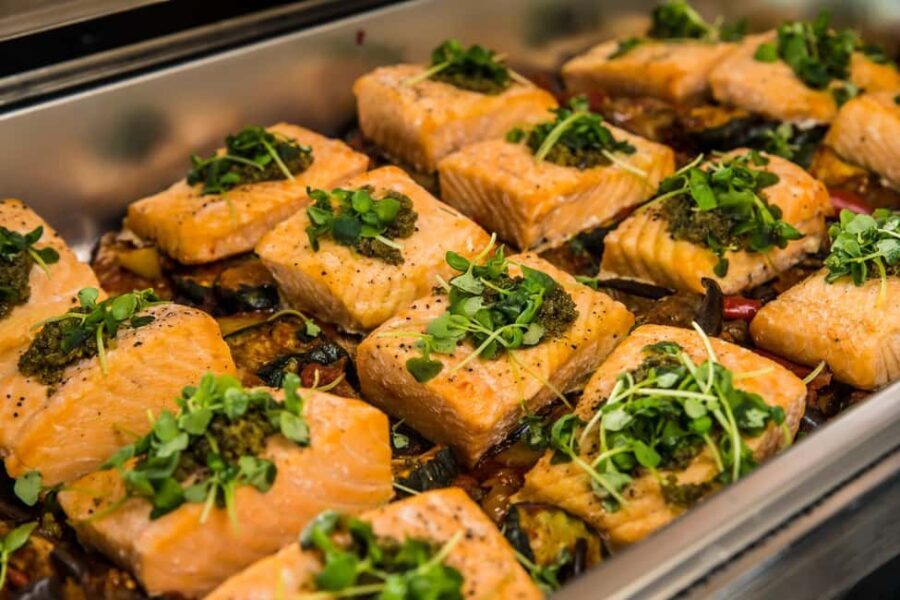 Circle Line: New Years Dinner Fireworks Cruise (All Ages) - What Sets This Tour Apart