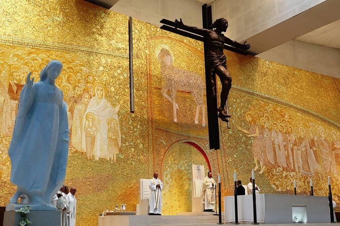 City Tour procession of candles, Fatima night - Itinerary Breakdown  