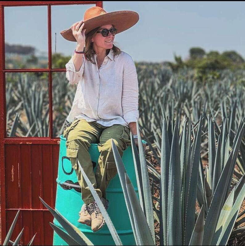 Classic Tequila Route Tour from Guadalajara and cantaritos el GÜERO!!! - The Scenic Drive and Agave Fields