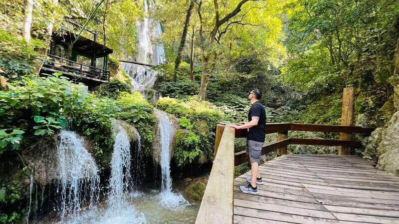 COMBO DAY PASS: Cola de Caballo + Grutas de Garcia - Value and Practicalities