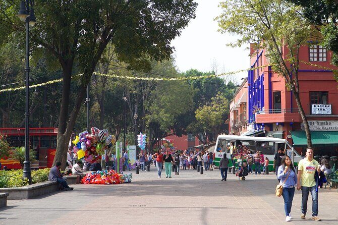 CU-Coyoacán and Xochimilco; Enjoy the Southern Colors of the CDMX - Practical Details and Value