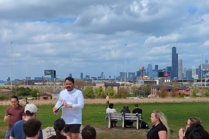 Custom Chicago Walking Tours - Why Choose a Custom Walking Tour in Chicago?