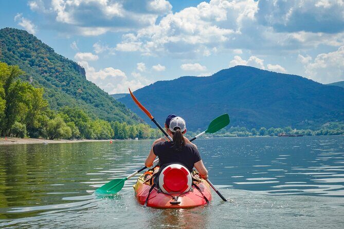 Danube Bend Hiking and Kayaking - Paddling on the Danube: Calm Waters and Scenic Sights