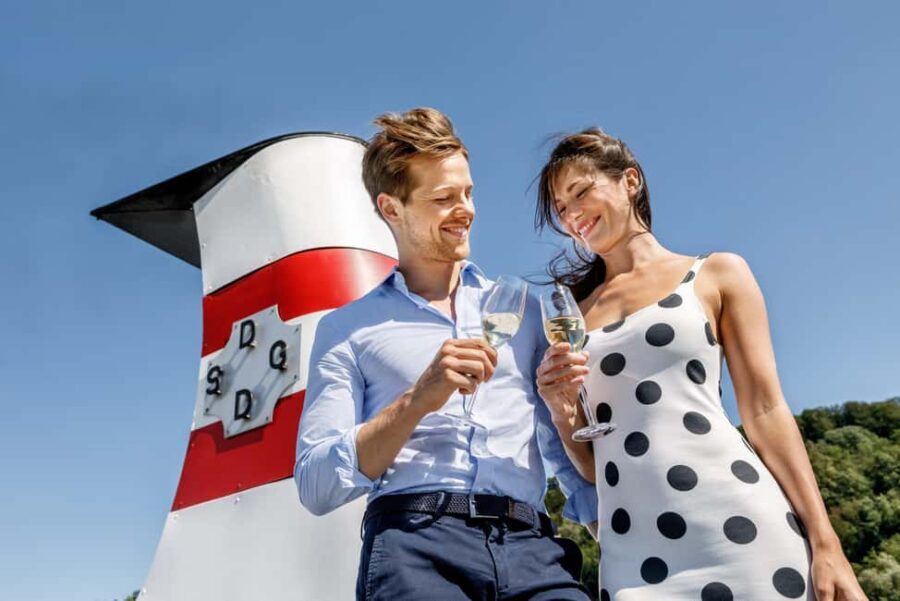 Danube Panorama Tour with free-flowing Prosecco - Exploring the Itinerary in Detail