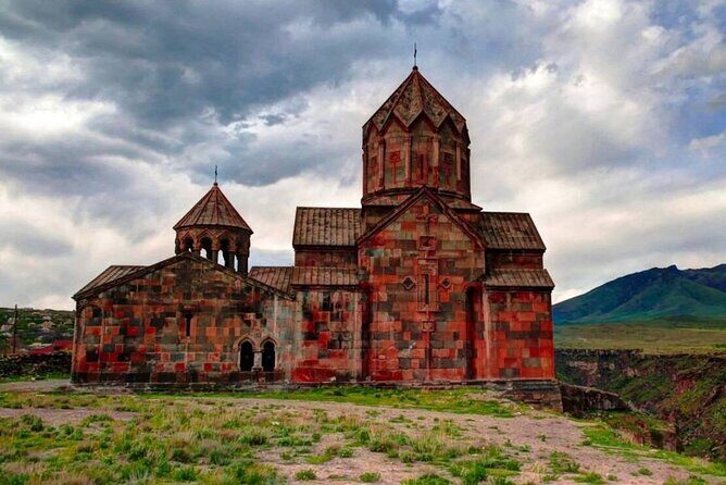 Day Tour to Amberd Fortress Aragats and Kari Lake From Yerevan - Who Will Love This Tour?  
