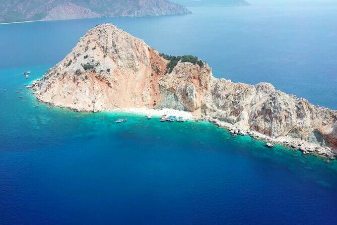 Day Tour to Suluada by Boat - Practical Tips for Travelers