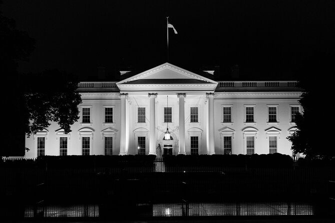 DC Monuments Small Group Guided Night Tour 3 Hours - Who Will Appreciate This Tour?