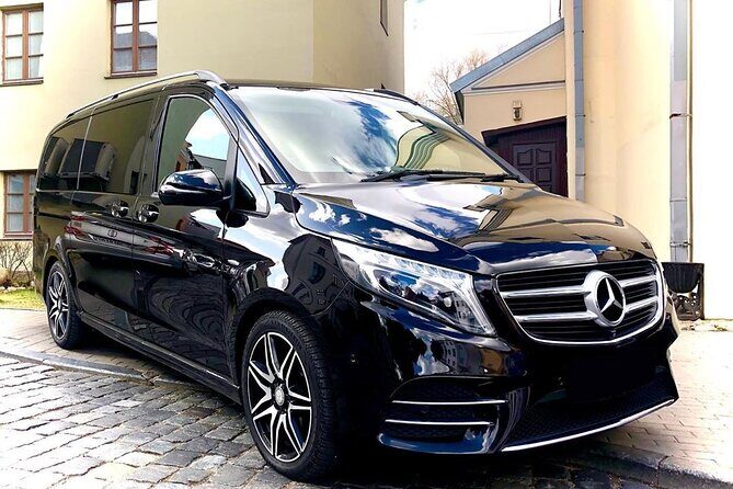 Departure Private Transfer: Fort Lauderdale to Airport FLL in Luxury Van - Who Will Love This Service?