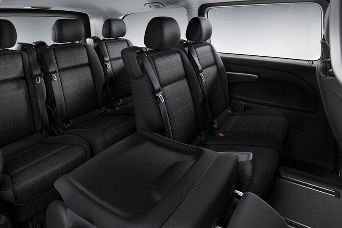 Departure Transfer Bologna City to Bologna Airport BLQ by Van - The Route and What You Can Expect