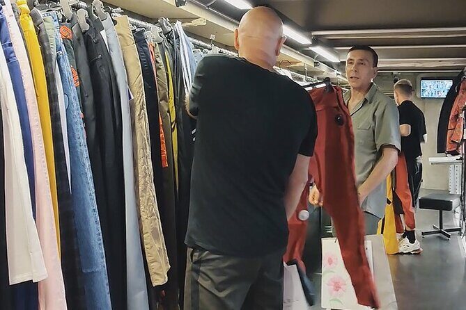 Discounted Luxury Fashion Shopping Hunt - The Value of the Experience