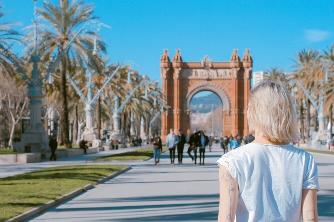 Discover Barcelonas most Photogenic Spots with a Local - What to Expect