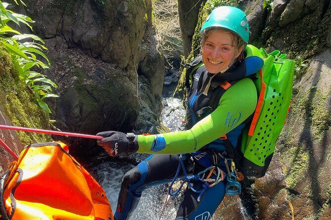 Discover Canyoning in Dollar Glen - Why This Tour Stands Out