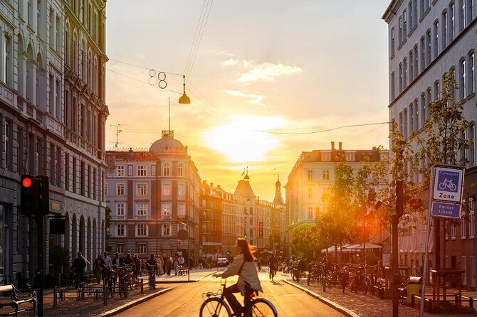 Discover Copenhagen Iconic Landmarks and Hidden Gems Walking Tour - Hidden Gems and Cultural Delights