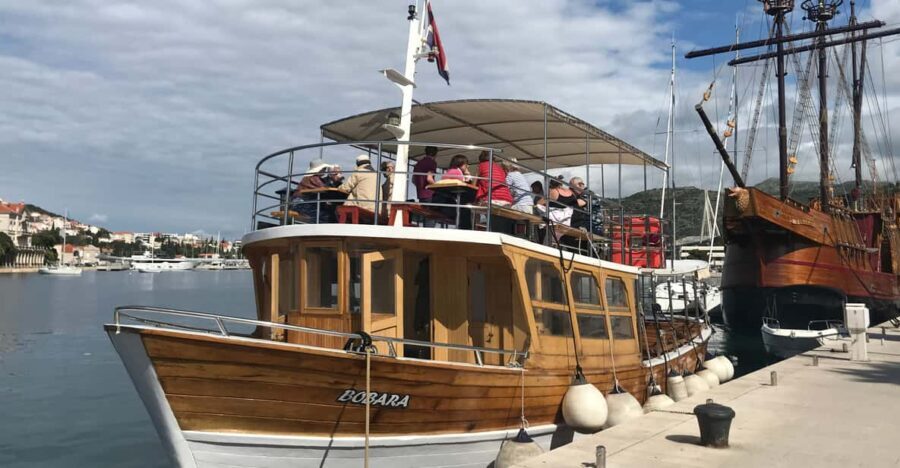 Dubrovnik: Elaphiti Islands Boat Cruise with Lunch & Drinks - The Islands: Sunj Beach and Beyond