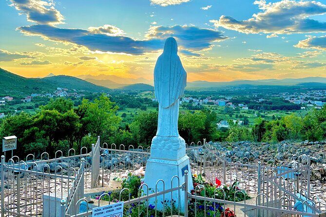 Dubrovnik: Private Tour to Meugorje & Kravice Waterfalls - FAQ