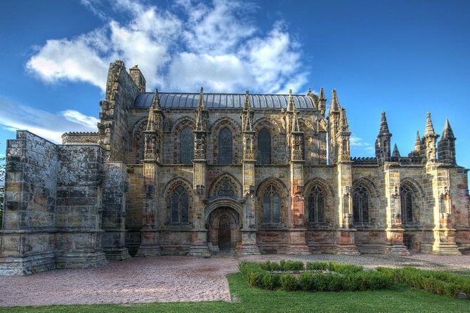 Edinburgh: Rosslyn Chapel, the Borders & Glenkinchie Distillery - Who Should Take This Tour?
