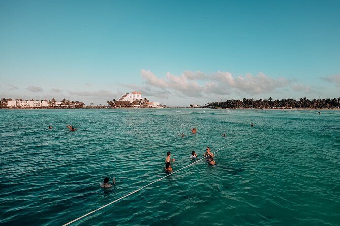Enjoy the Sunset in Catamaran Unlimited - Sailing to Isla Mujeres from Cancún - Practical Details and Tips