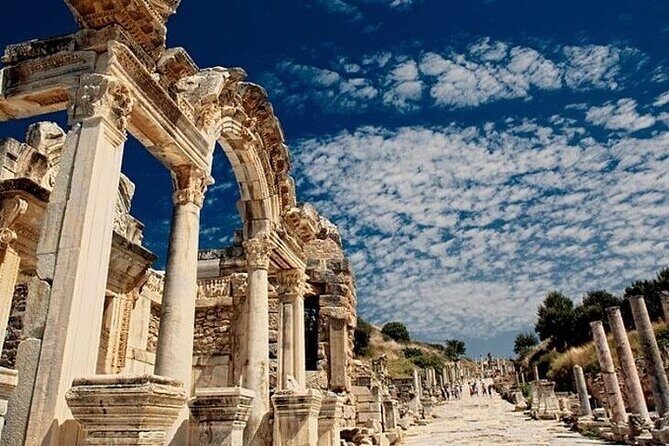 Ephesus & Terrace Houses Private Tour From Kusadasi Port - The Terrace Houses: Insight into Roman Family Life