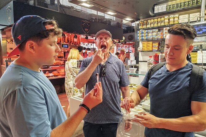 Exclusive Barcelona Bicycle Food tour: 6 neighbourhoods + food - The Value of the Tour