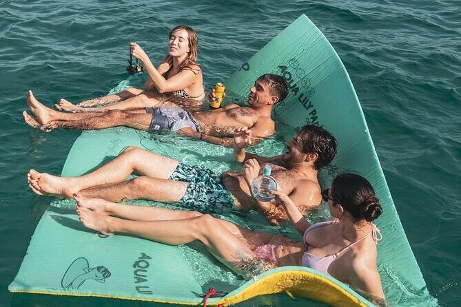 Experience in 30 foot yacht 3 hours - Practical Details & Tips