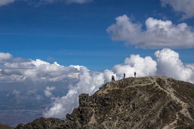 Explore El Paso de Cortes with a professional photographer - Exploring the Itinerary Step-by-Step