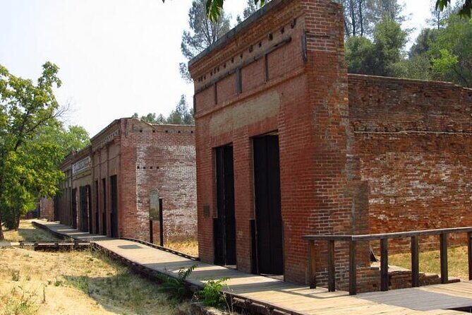 Explore Historic Gold Rush Towns and Legends - In-Depth Look at the Tour Itinerary