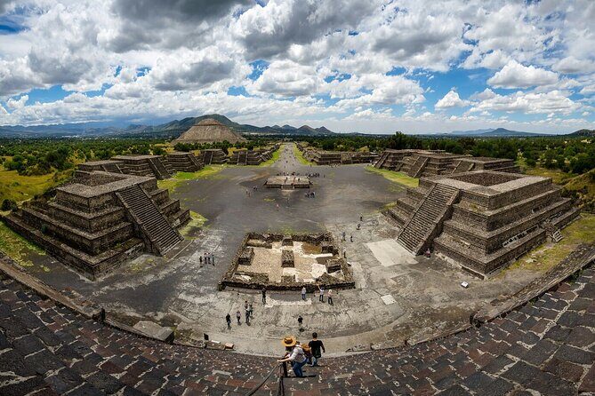 Explore Teotihuacan Pyramids & Craft Your Piñata - Why This Tour Works Well