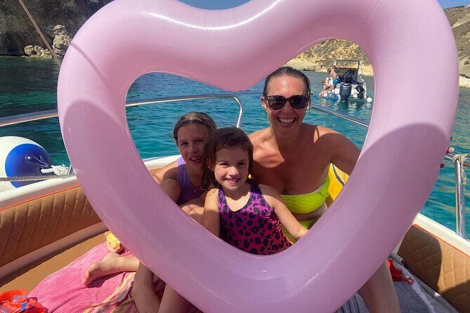 Family Private Boat Trip, Blue Lagoon, Malta, Comino & Gozo - FAQs