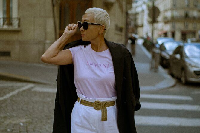 Feel like a star in Paris with photos and a mini movie! - What Makes This Tour Stand Out?