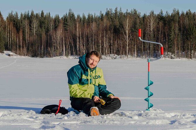 First Ice Fishing Experience in Rovaniemi - Transportation, Timing, and Group Size