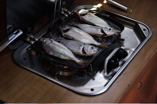 Fishing tour in Capri with lunch on board (semi-private) - The Experience in Detail