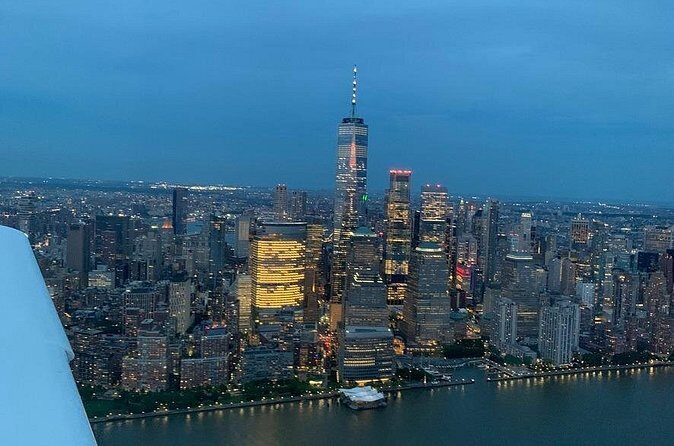 Flight Over New York City Hudson River - What Travelers Can Expect