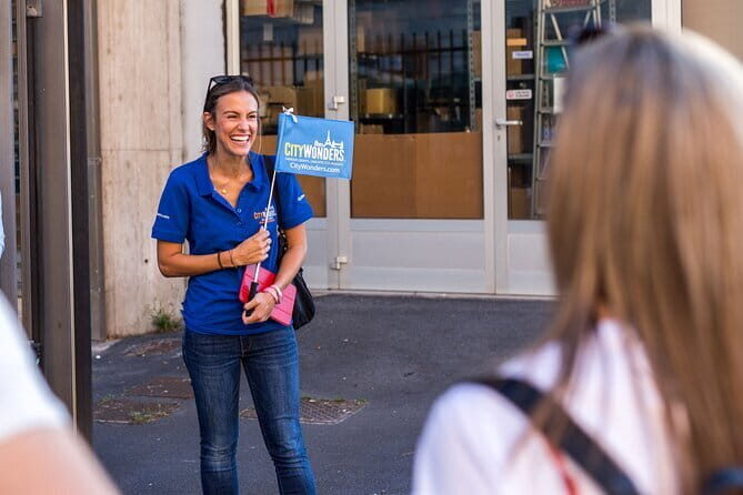 Florence Evening Walking Tour: Stories of Power, Love & Betrayal - What to Expect at Each Stop