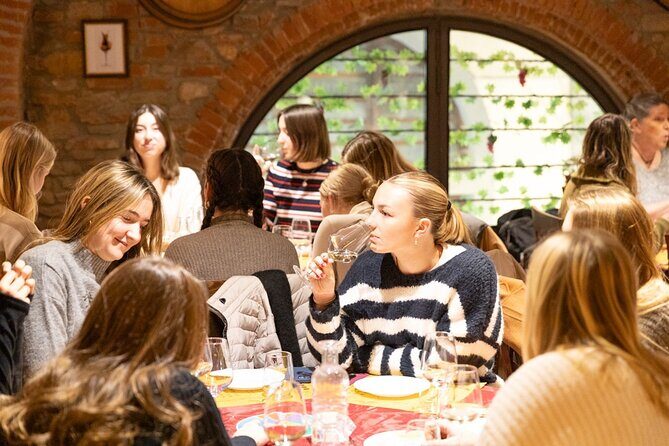 Florence Wine Tasting Experience with Seven Types of Tuscan Wine - The Guide and the Experience  