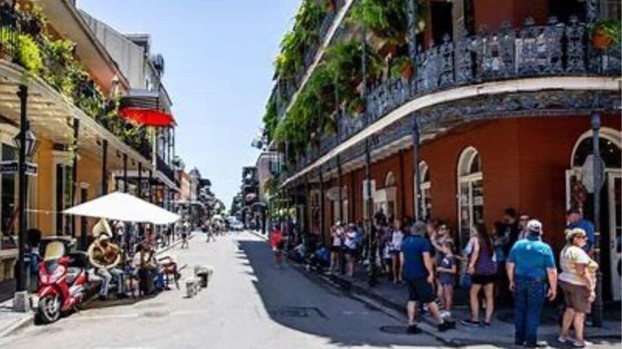 French Quarter Tour with Local Guide and Creole Stories - The Itinerary and Highlights