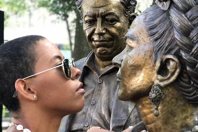 Frida Kahlo VIP-Walk, Market and Churros Museum Tickets Included - FAQ