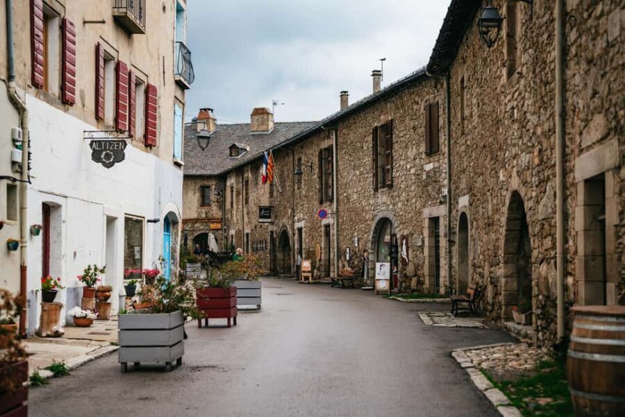 From Barcelona: Guided Day Trip to Andorra and France - What Sets This Tour Apart