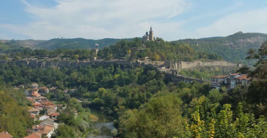 From Bucharest: Bulgaria 1-Day Tour - Authentic Experiences and Guide Highlights