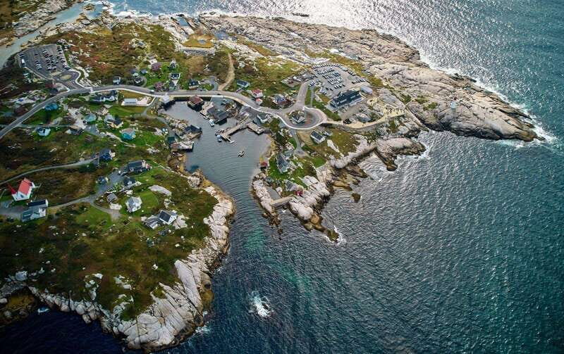 From Halifax: Peggy's Cove Bus Tour - The Value of the Tour