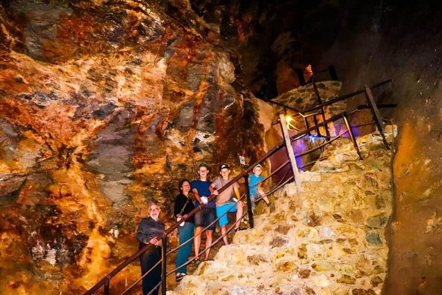 From Mexico City: 2-day tour of Puebla, Taxco, and the Pre-Hispanic Mine - Day 1: Puebla and Cholula