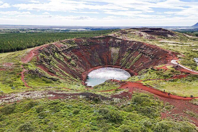 From Reykjavik Golden Circle Tour and Kerið Crater - Why Choose This Private Tour?