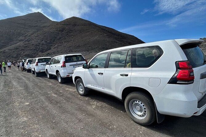 From South Fuerteventura 4x4 Tour Corralejo Dunes and El Cotillo - Exploring the Corralejo Dunes and Volcanoes