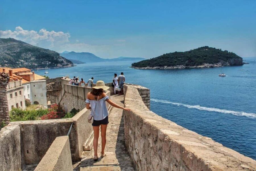 From Split/Trogir: Dubrovnik Guided Tour with a Stop in Ston - The Transportation & Group Size
