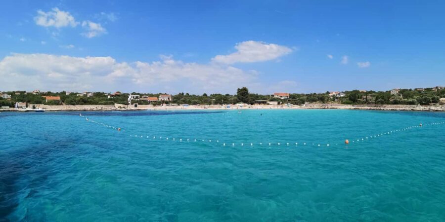 From Trogir & Vinie: Vela Rina, Maslinica & Blue Lagoon - Discovering the Dalmatian Coast: Vela Rina, Maslinica & Blue Lagoon Tour