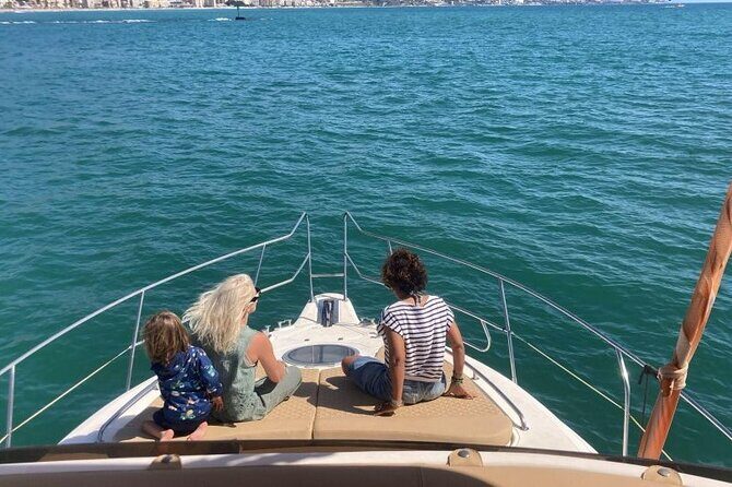 Fuengirola Boat Activity with Cocktail Dinner Champagne & Sunset - Who Is This Cruise For?