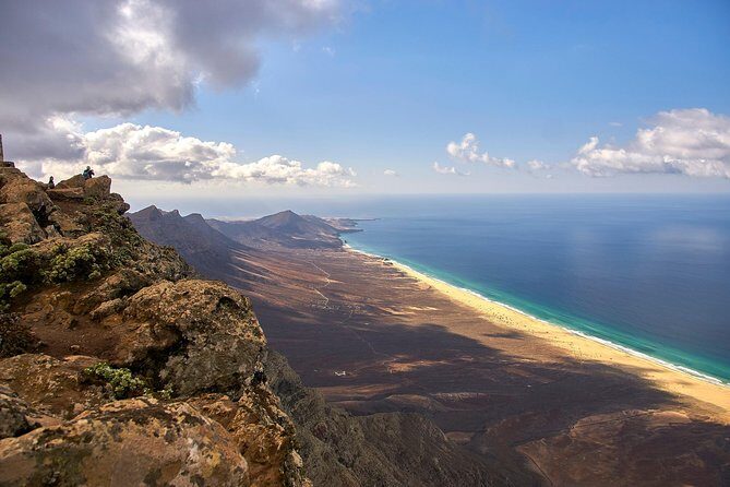 Fuerteventura: Cofete Beach and "Villa Winter" VIP Tour - The Driving Experience and Scenery