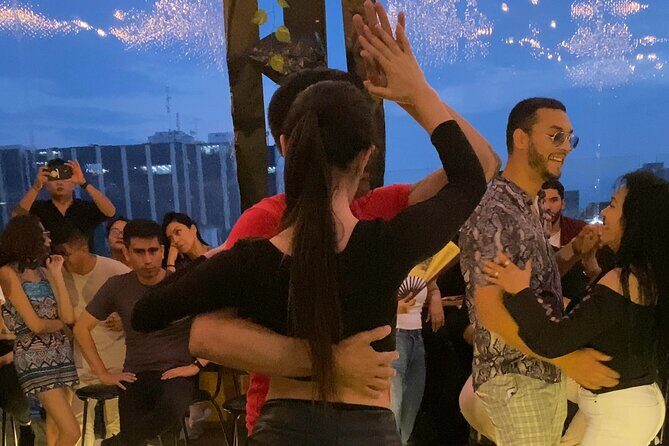 Full CDMX Experience | Prepare Your Own Tequila, Eat Tacos & Take a Dance Class - Who Will Love This Tour?