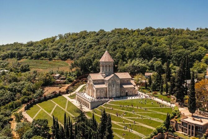 Full Day Bodbe Sighnaghi and Telavi Wine Tasting Tour - Authenticity and Value