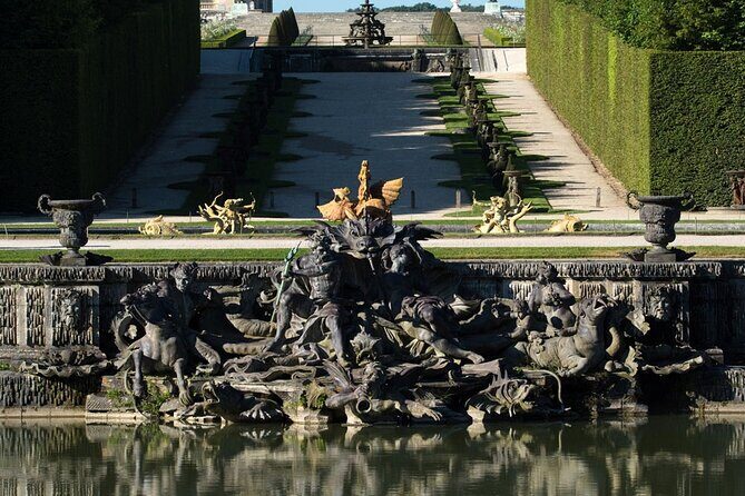 Full Day Giverny Monet's Gardens & Palace of Versailles - FAQs